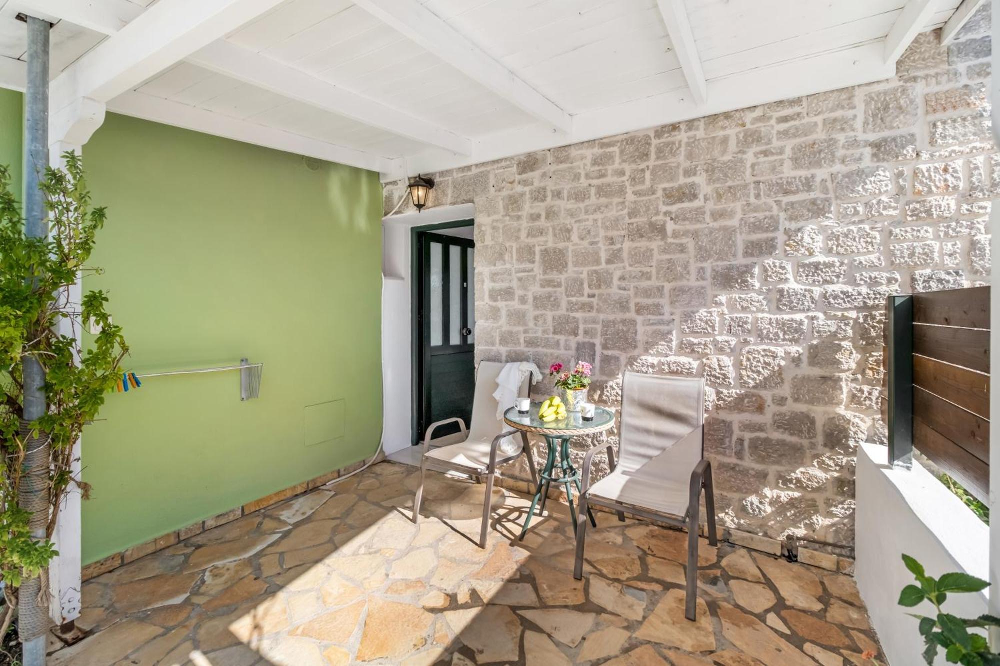 Dionysia Rooms Lefkada City Exterior foto