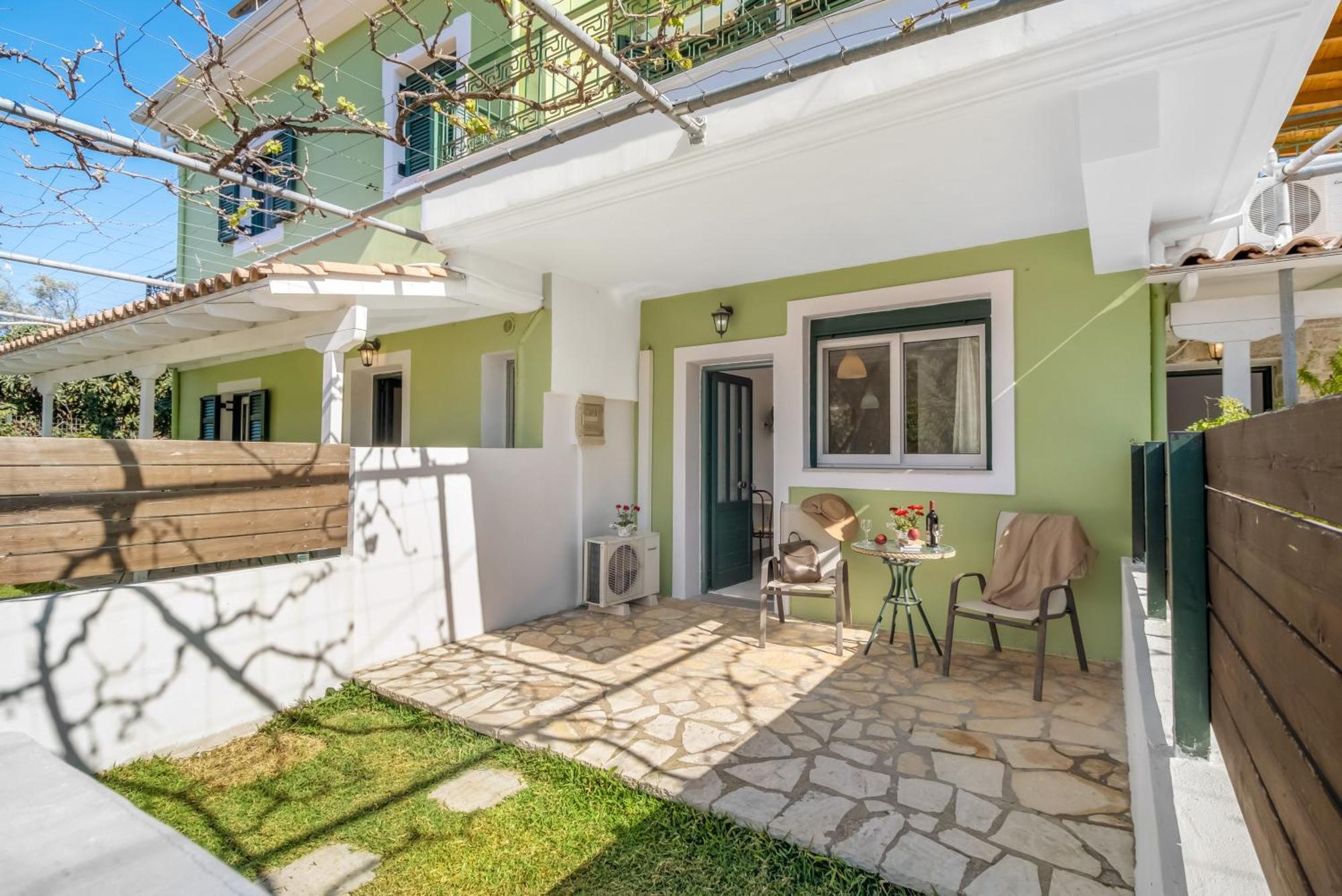 Dionysia Rooms Lefkada City Exterior foto