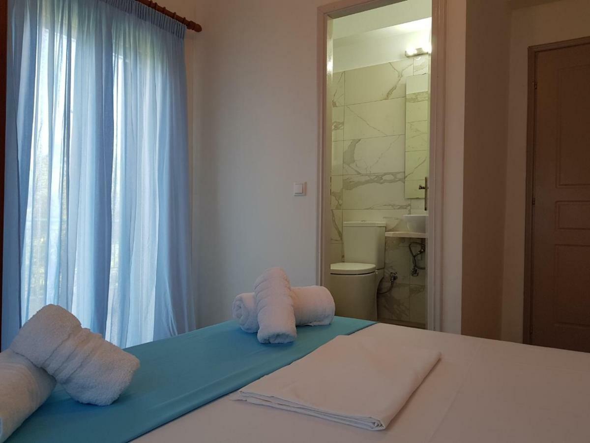 Dionysia Rooms Lefkada City Exterior foto