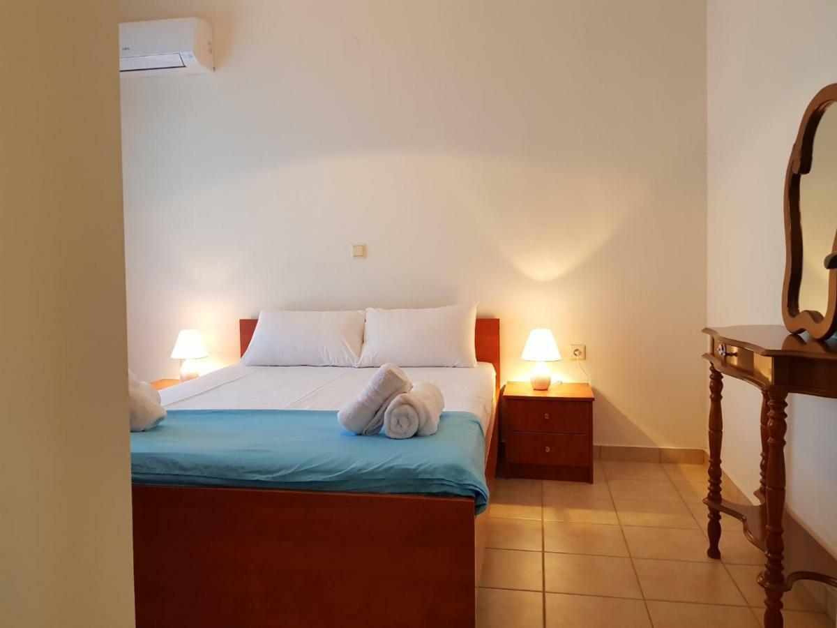 Dionysia Rooms Lefkada City Exterior foto