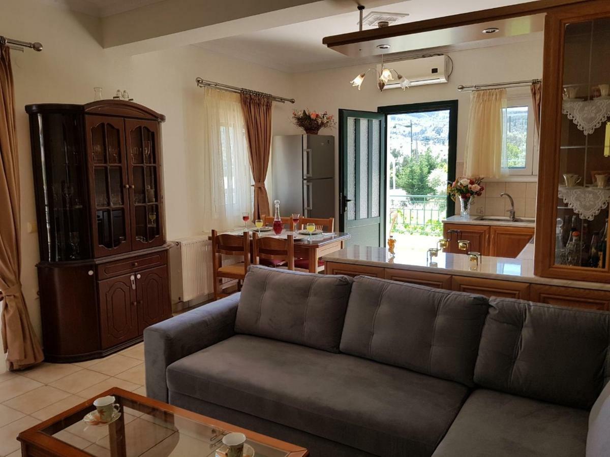 Dionysia Rooms Lefkada City Exterior foto