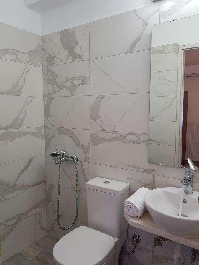 Dionysia Rooms Lefkada City Exterior foto