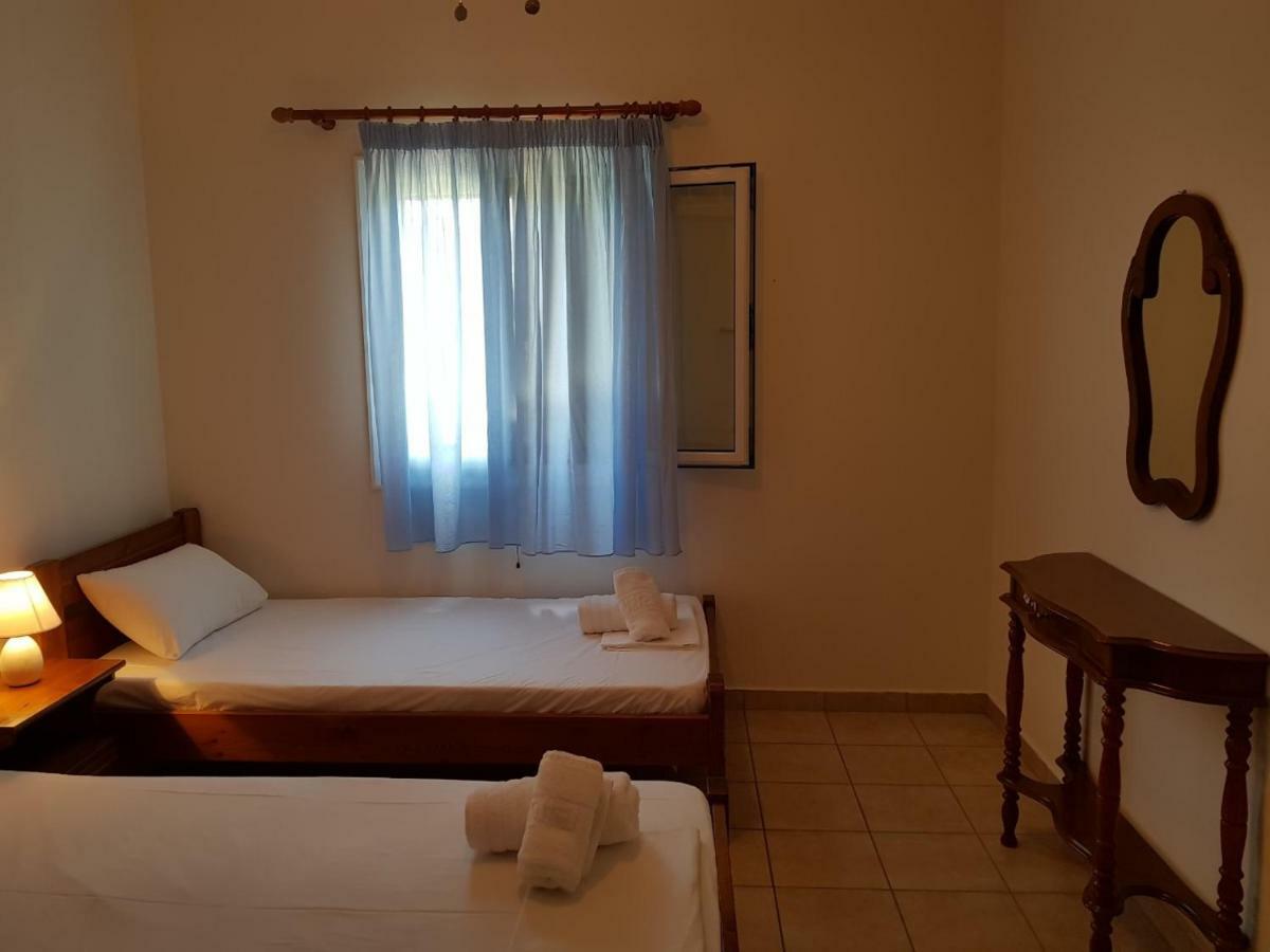 Dionysia Rooms Lefkada City Exterior foto