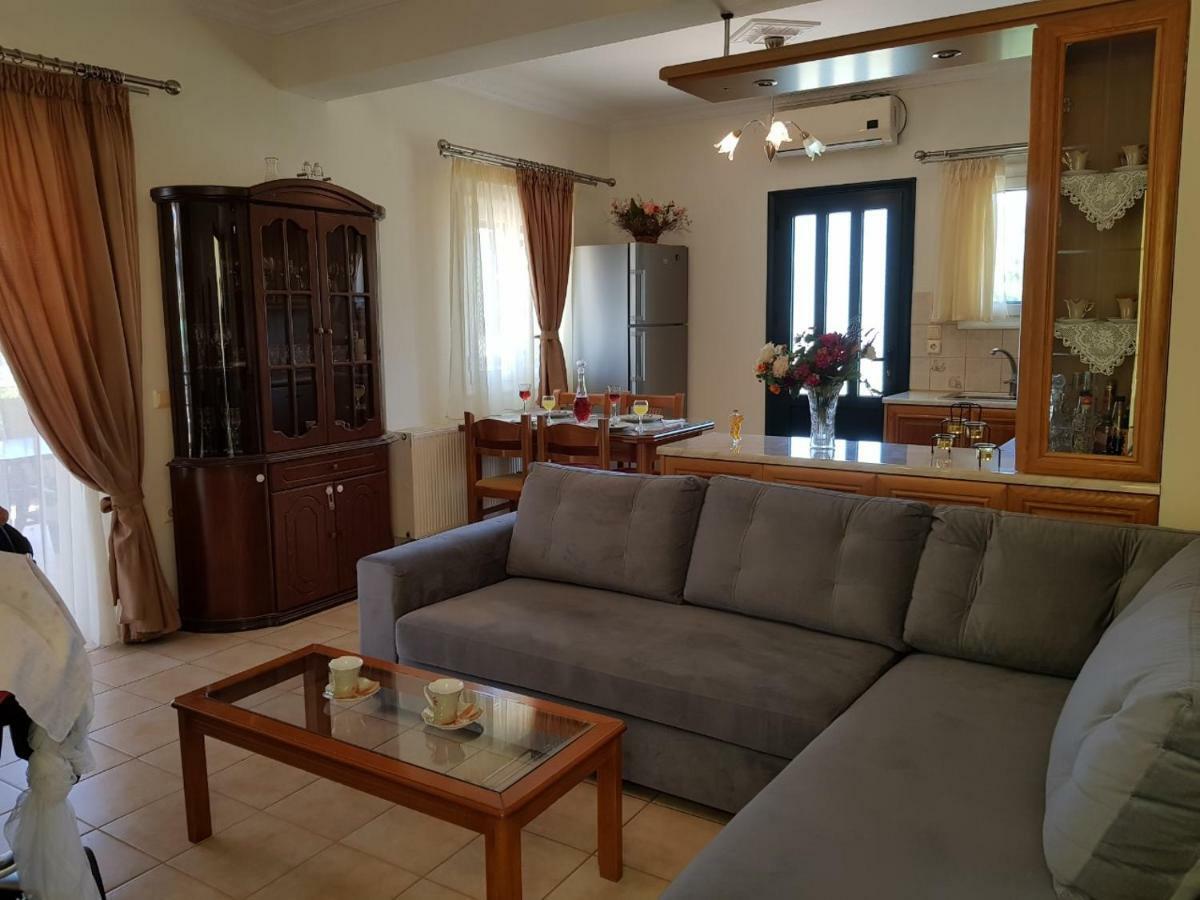 Dionysia Rooms Lefkada City Exterior foto